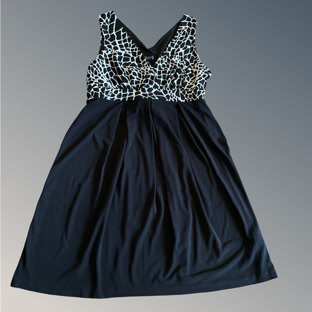 En Focus Black White Animal Print Dress V Neck sz 14 sleeveless spandex tie back - Picture 3 of 13